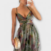 Annai – Elegancka sukienka maxi z siateczki