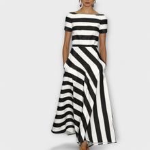 Thandi – Sukienka maxi w paski