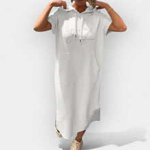 Tamara – Casual Dress with Hood