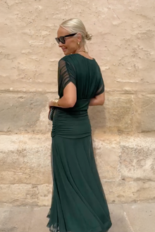 Louise – elegancka sukienka maxi na imprezę z dekoltem w serek