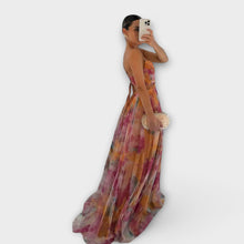 Annai – Elegancka sukienka maxi z siateczki