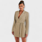 Kolor khaki