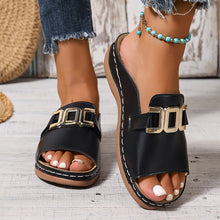 Skylar - elegant buckle sandals