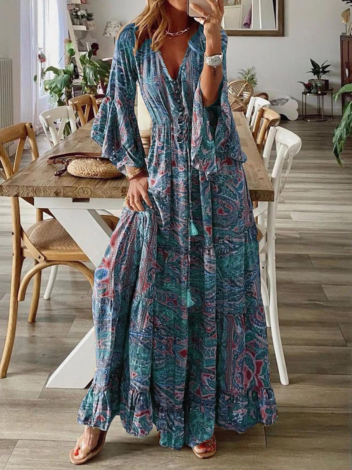 Sukienka maxi boho chic z falbankami i rozkloszowanymi rękawami