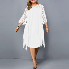 Elegancka sukienka plus size o długości midi