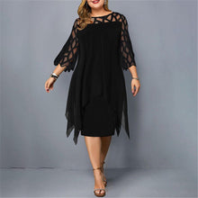 Elegancka sukienka plus size o długości midi