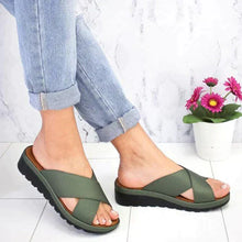 Light Walk Luxe | Wyznaczające trendy orto-sandały