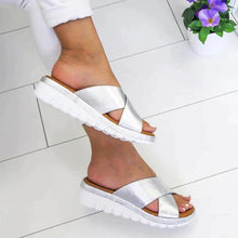 Light Walk Luxe | Wyznaczające trendy orto-sandały