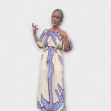 Veronika – Zwiewna sukienka maxi