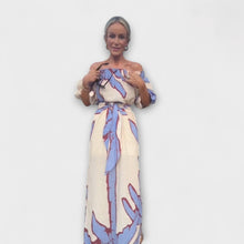 Veronika – Zwiewna sukienka maxi