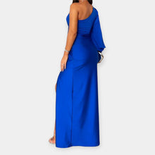 Kristína – Elegancka Asymetryczna Sukienka