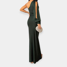 Kristína – Elegancka Asymetryczna Sukienka