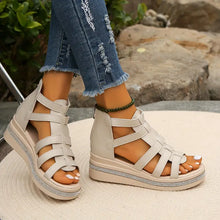 Julietta - elegant everyday wedges
