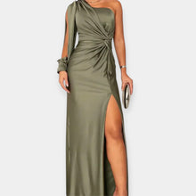 Kristína – Elegancka Asymetryczna Sukienka