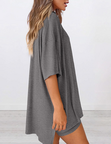 Hilda minimal 2-piece set