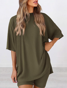 Hilda minimal 2-piece set