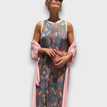 Lindiwe – Elegancka Sukienka Maxi z Kardiganem